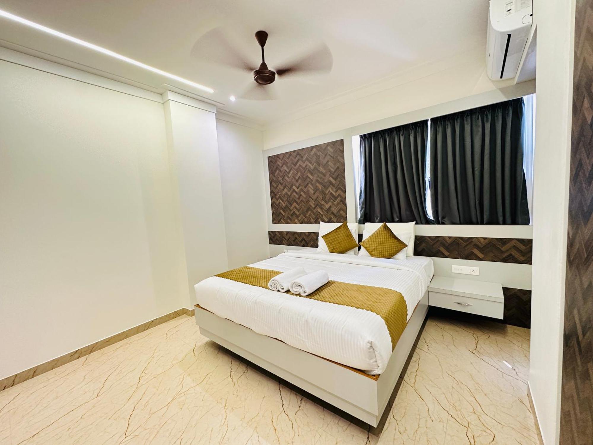 Shambhavi Hotel And Convention Centre Udupi Exteriör bild